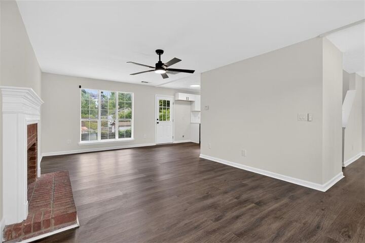 Property Photo:  5627 Tunbridge Wells Court  GA 30058 