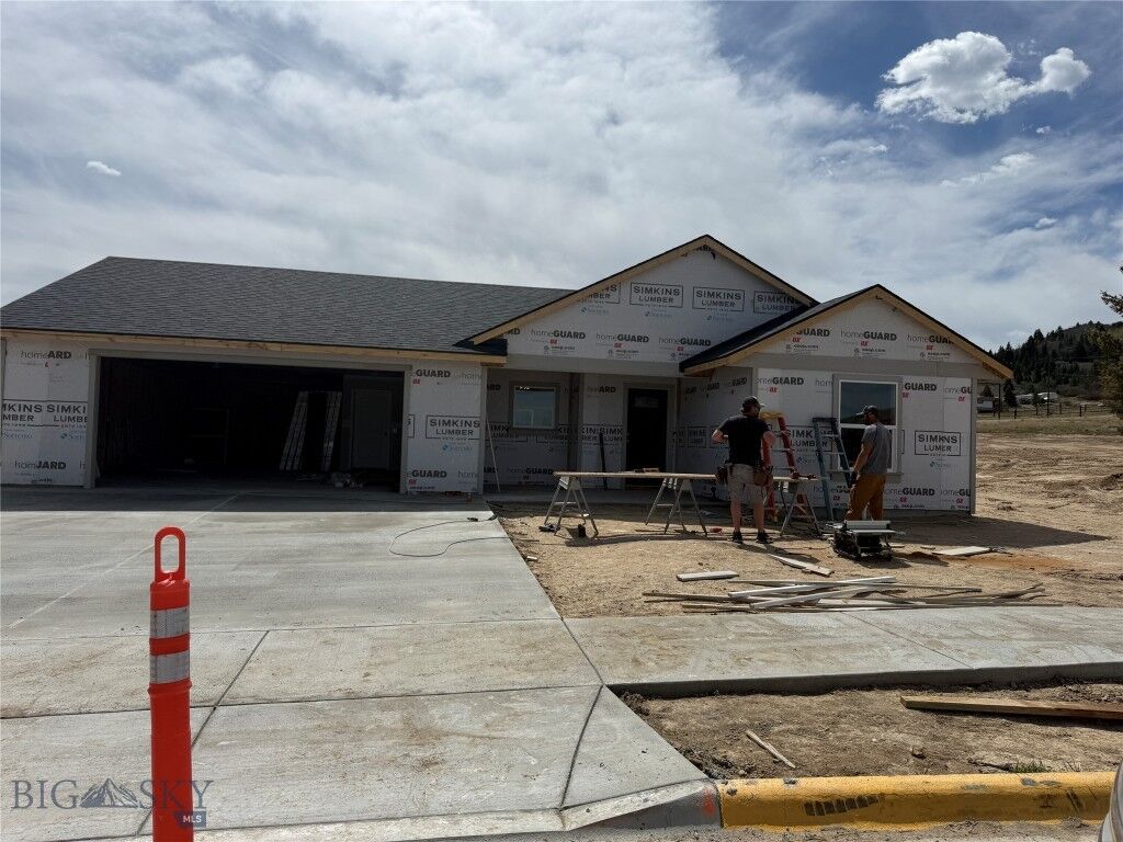 Property Photo:  258 Avon Circle  MT 59701 