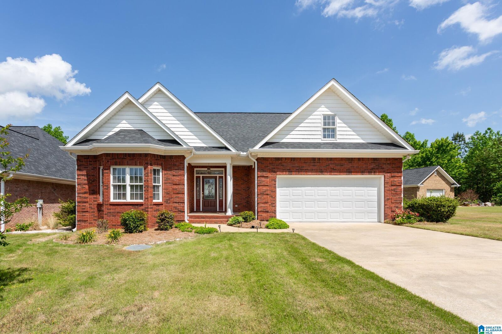 Property Photo:  120 Ashton Manor  AL 36207 