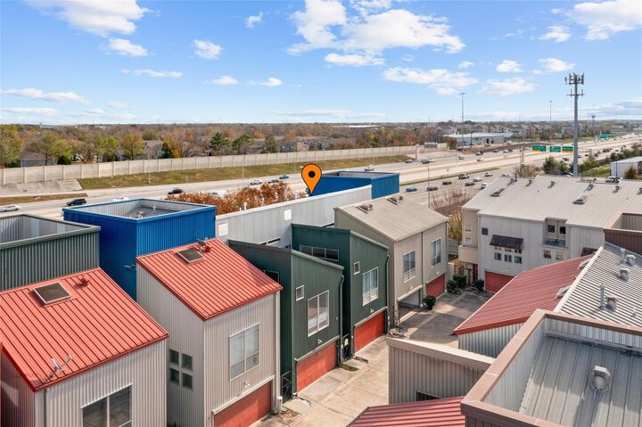 Property Photo:  6933 Yellowstone Way Drive  TX 77054 