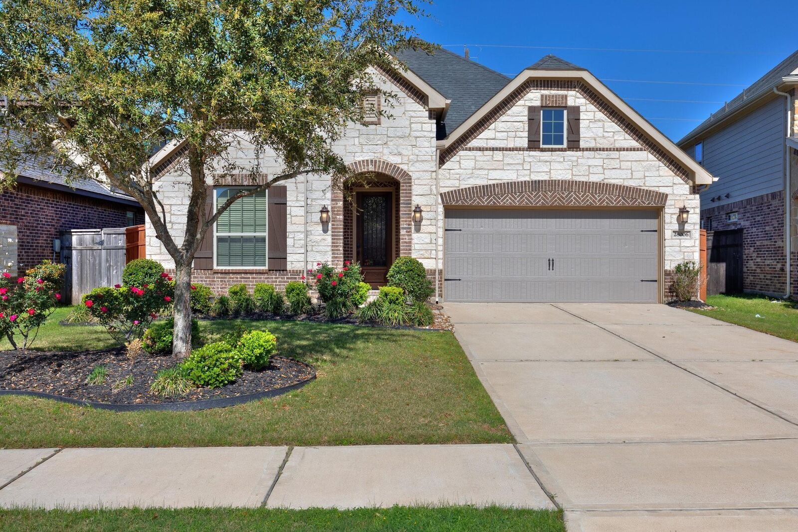 Property Photo:  28006 Laurel Garden Lane  TX 77441 