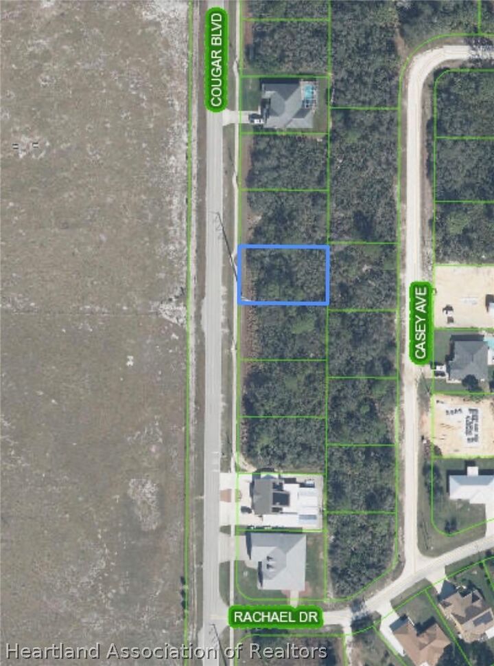 Property Photo:  1340 Cougar Boulevard  FL 33872 