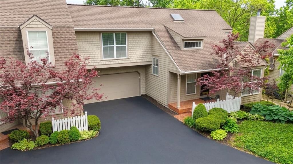 Property Photo:  4016 W 79th Street  KS 66208 