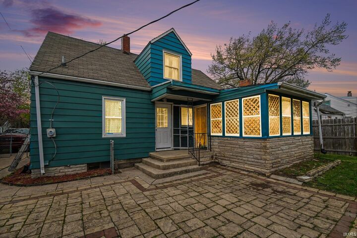 Property Photo:  1624 College Street  IN 46628 
