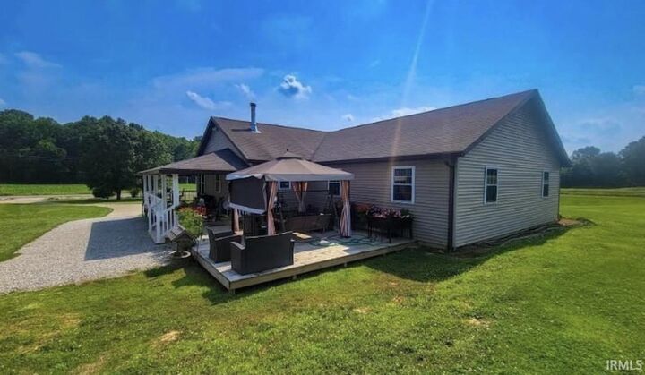 Property Photo:  2879 E Calvertville Road  IN 47424 