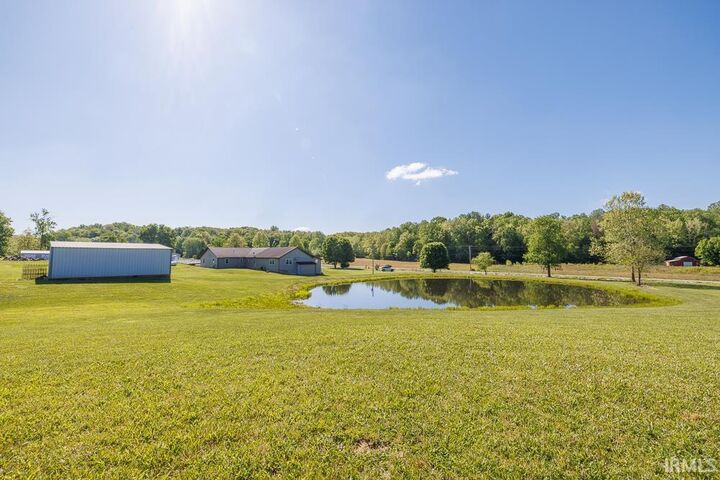 Property Photo:  2879 E Calvertville Road  IN 47424 