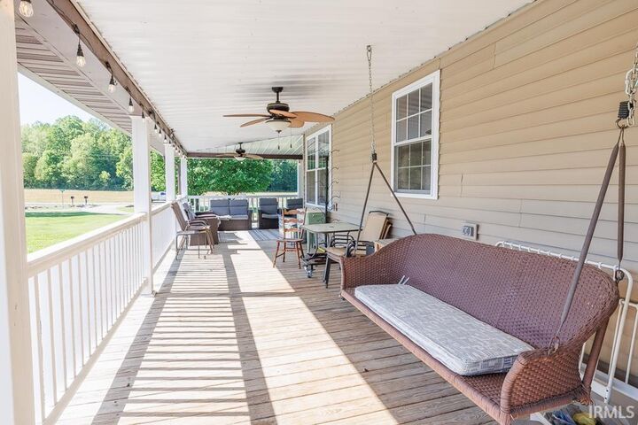 Property Photo:  2879 E Calvertville Road  IN 47424 