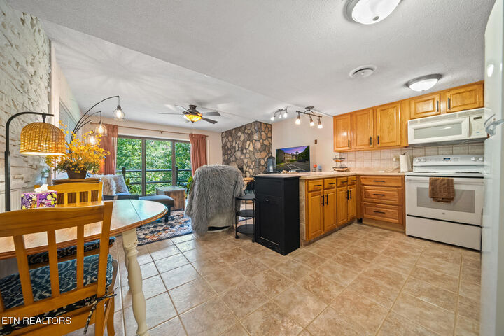 Property Photo:  1081 Cove Rd 1011  TN 37876 