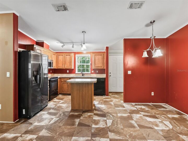 Property Photo:  3861 Cr 519  FL 33521 