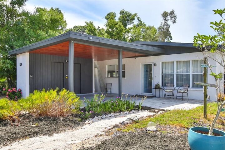 Property Photo: 1138 47th Street FL 34234
