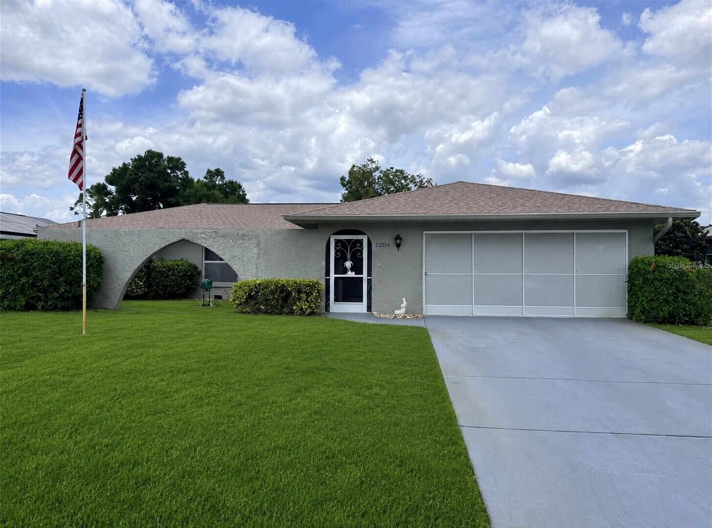 Property Photo: 22506 Glen Avenue FL 33980