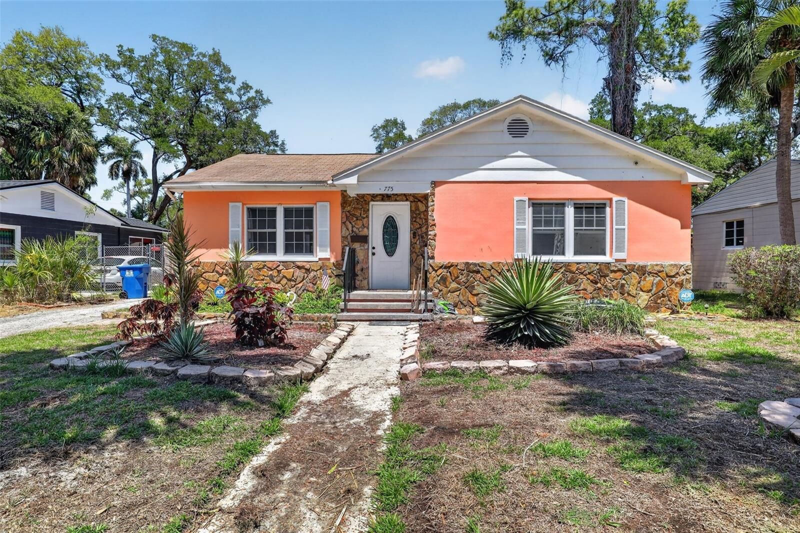 Property Photo:  775 28th Avenue S  FL 33705 