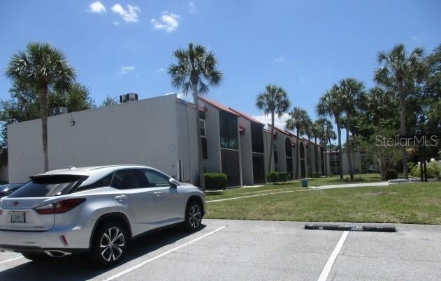 Property Photo: 3241 Beneva Road 103 FL 34232