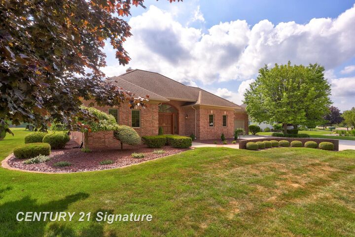 Property Photo:  43 Sawmill Creek Trail  MI 48603 