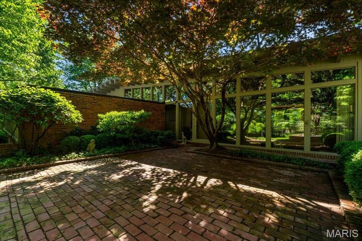 Property Photo:  50 Creekwood Lane  MO 63124 