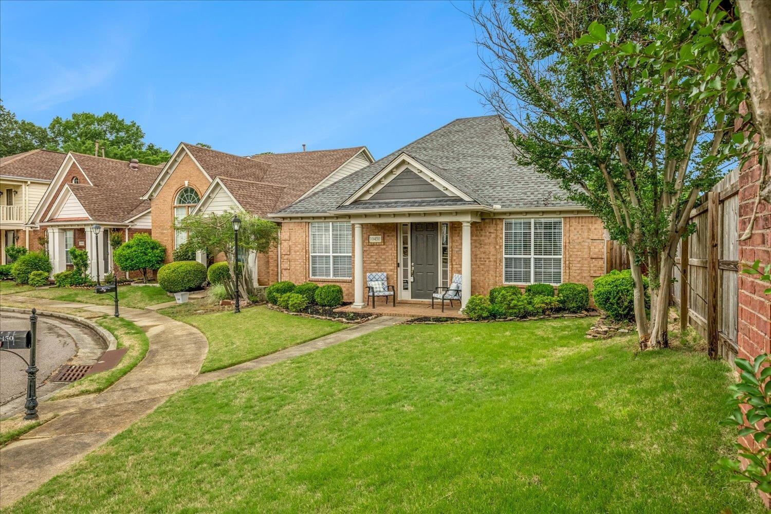Property Photo: 10450 Kensington Cir TN 38017