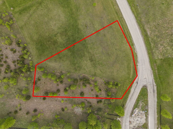 Property Photo:  8032 Shadow Creek Lane  IL 60560 