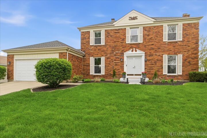 Property Photo:  320 Essex Court  IL 60504 