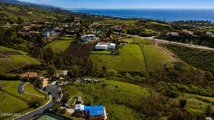 Property Photo:  28906 Verde Mesa Lane  CA 90265 