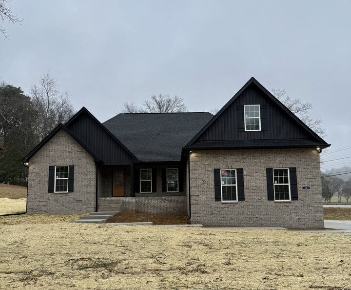 Property Photo:  803 Manor Dr  TN 37334 