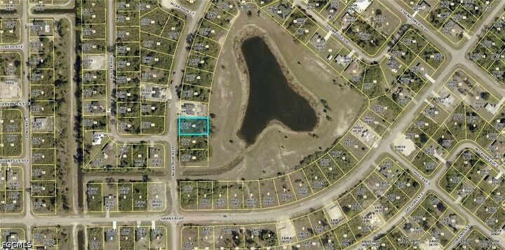 Property Photo:  385 McArthur Boulevard  FL 33974 