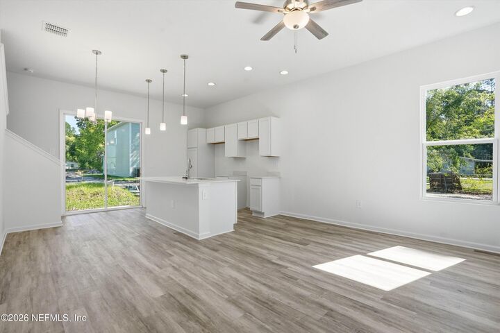 Property Photo:  2985 Snell Street  FL 32218 