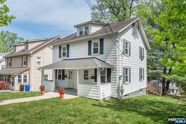 Property Photo:  251 McCosh Road  NJ 07043 