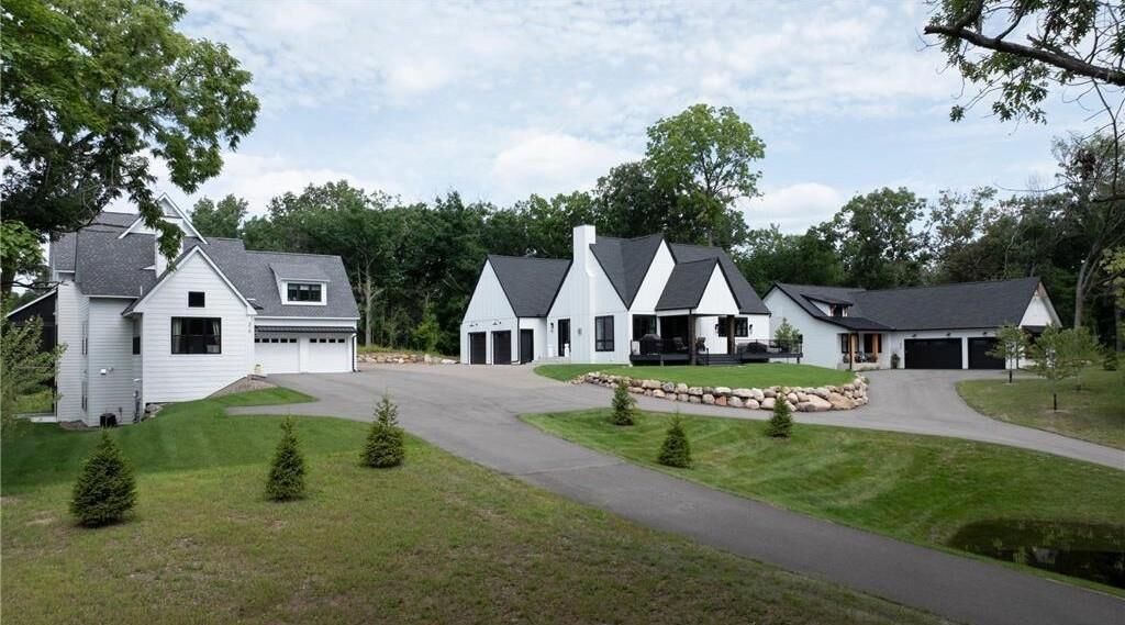 Property Photo:  209 Quail Street  MN 55115 