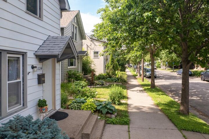 Property Photo:  1124 5th Street NE  MN 55413 