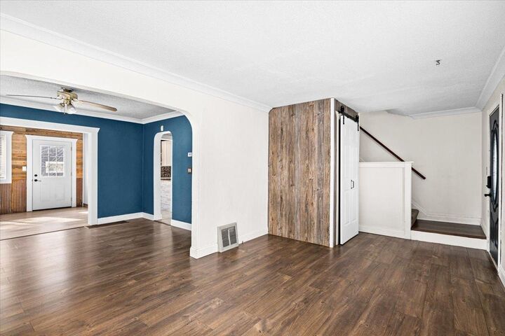 Property Photo: 1515 N 9th Avenue E MN 55805