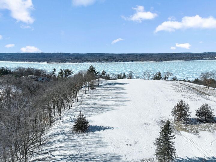 Property Photo: 256 Salishan Drive WI 54016
