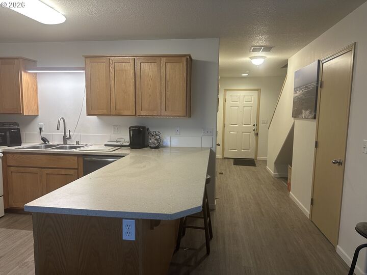 Property Photo:  3310 SE 143rd Ave  OR 97236 