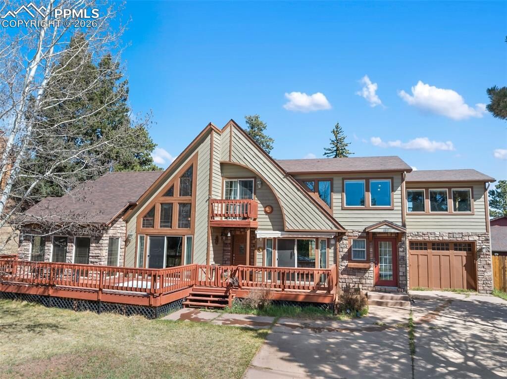 Property Photo: 400 Hillcrest Street CO 80863