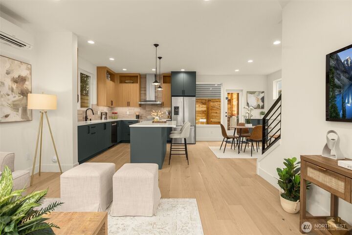 Property Photo:  5204  Sand Point Way NE  WA 98105 