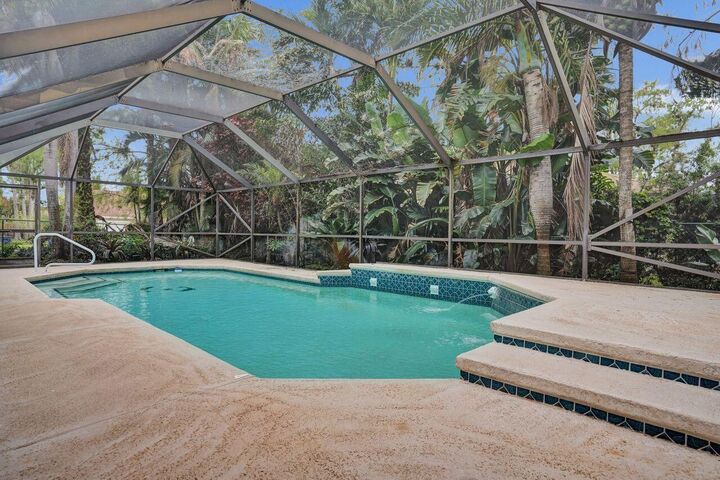 Property Photo:  1283 Barnstaple Circle  FL 33414 