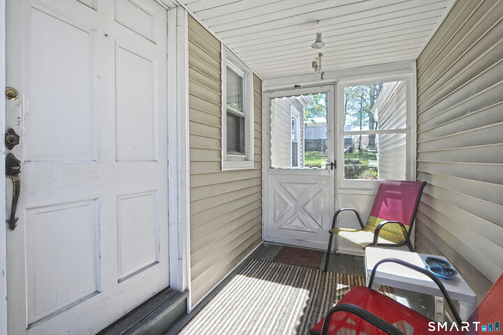 Property Photo:  110 Greystone Road  CT 06610 