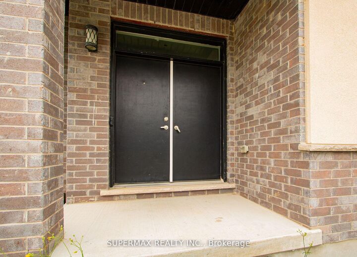 Property Photo: 3019 Tokala Trail ON N6G 0S8