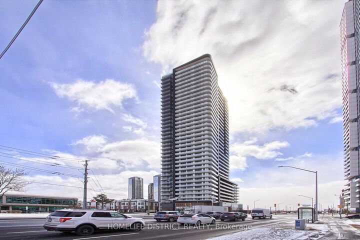 Property Photo: 7895 Jane Street 717 ON L4K 0K2