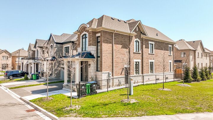 Property Photo: 57 Brent Stephens Way ON L7A 5B5
