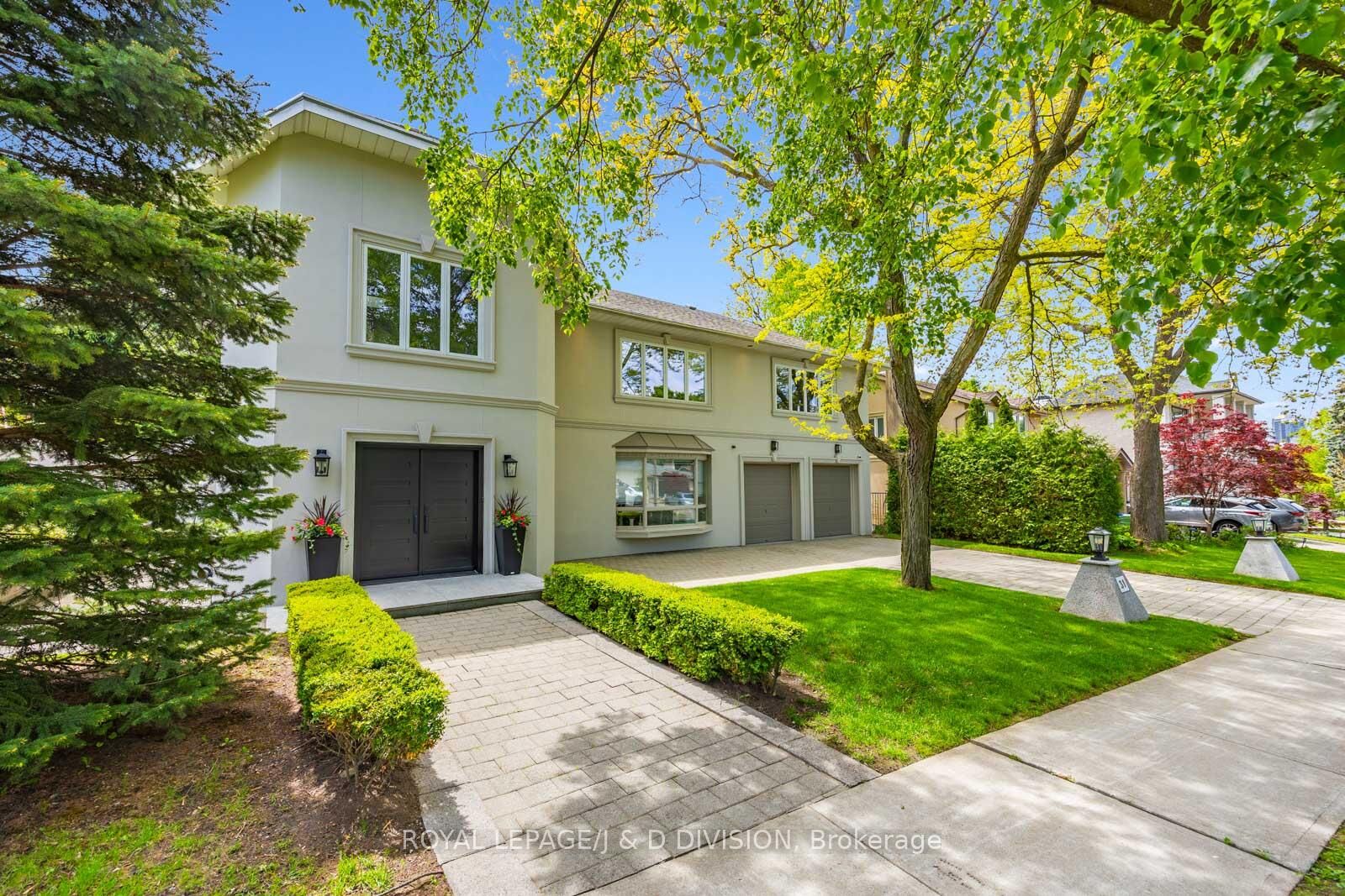 Property Photo:  31 George Henry Boulevard  ON M2J 1E3 