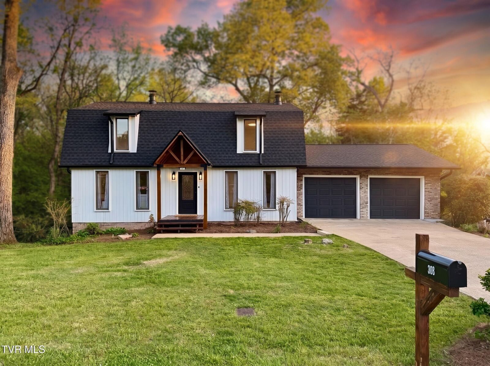 Property Photo:  308 Castaway Drive  TN 37663 