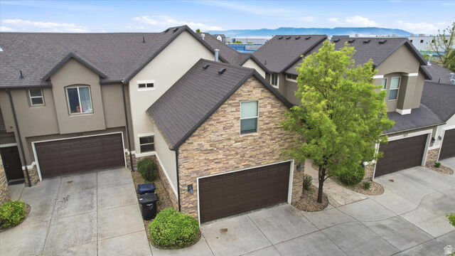 Property Photo:  1823 W 2300 S  UT 84087 
