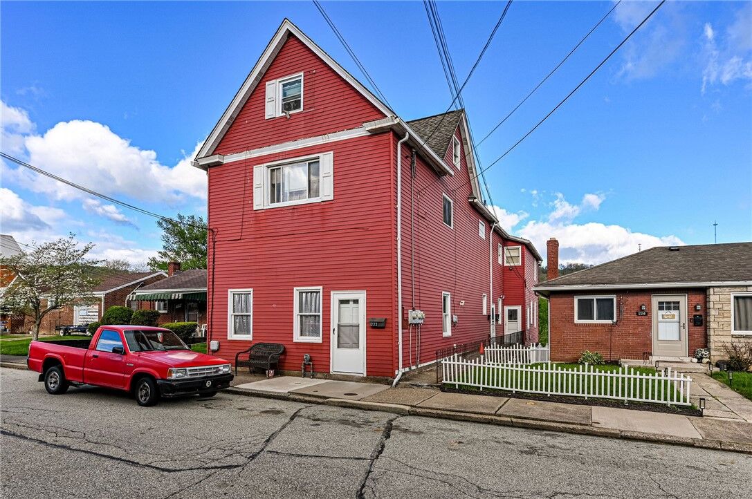 Property Photo:  222 Adrian Ave  PA 15085 