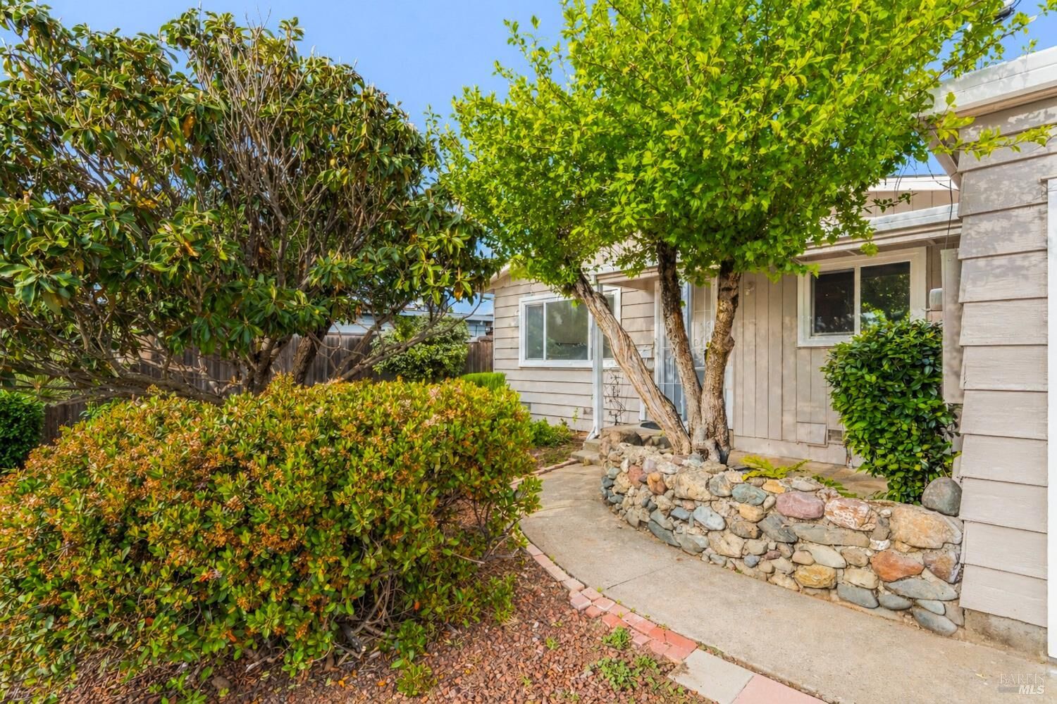 Property Photo:  1347 Rose Avenue  CA 95482 