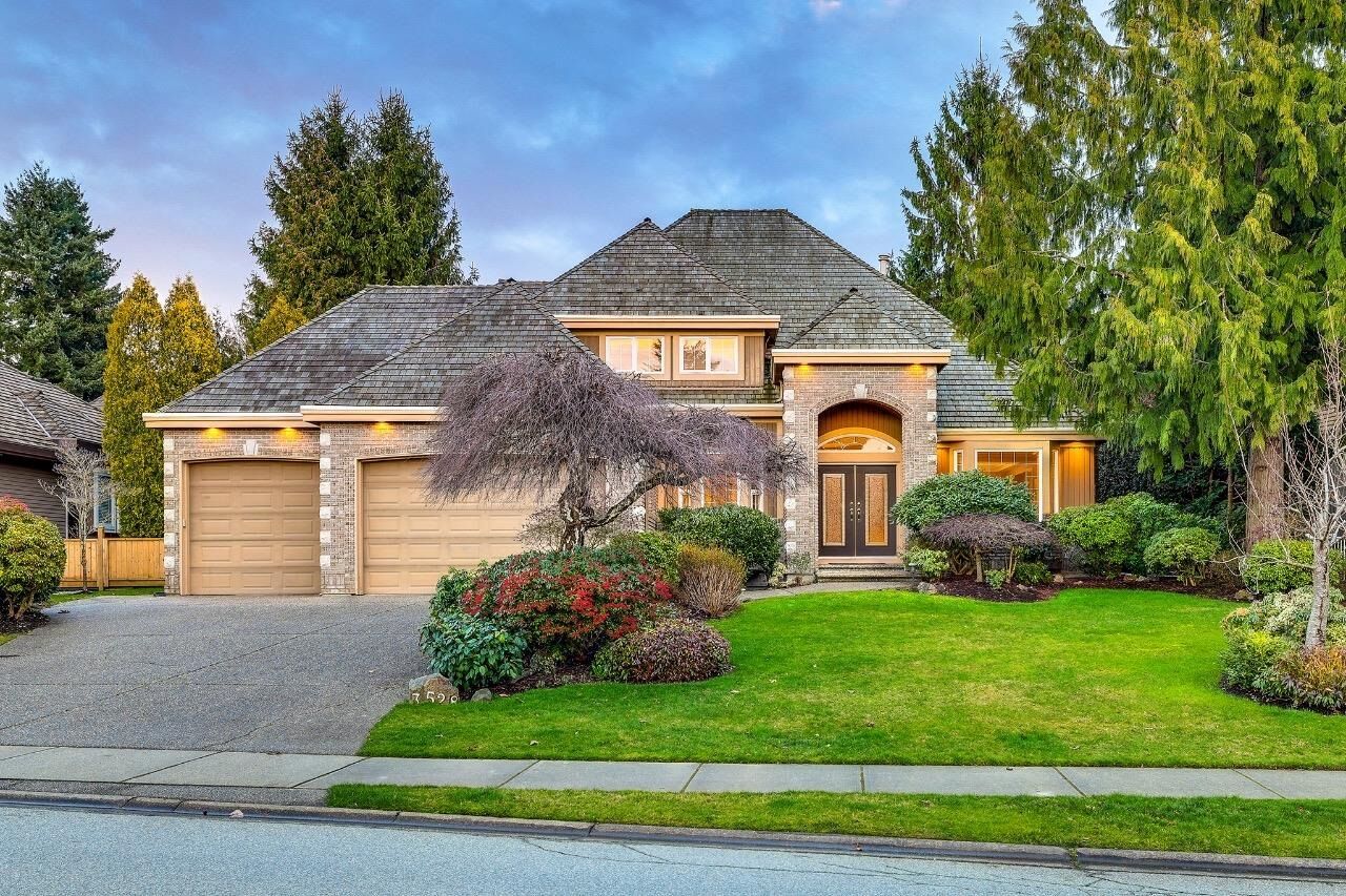 Property Photo: 3528 Canterbury Drive BC V3Z 0G8