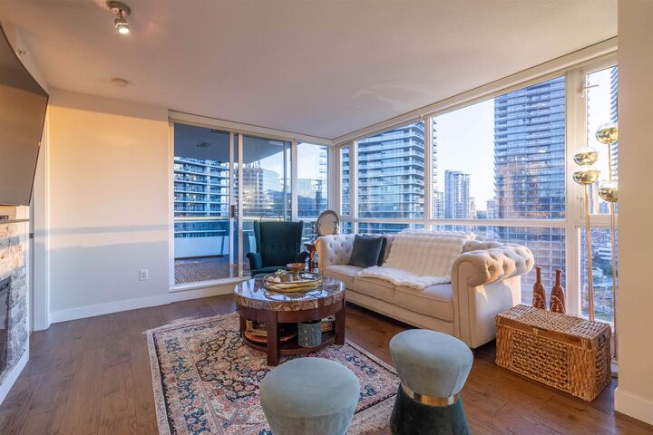 Property Photo: 4888 Brentwood Drive 1202 BC V5C 0C6