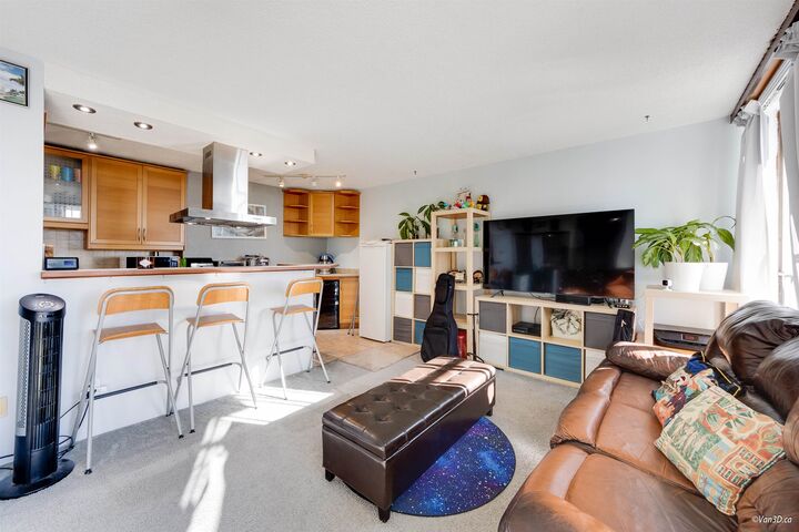 Property Photo: 6689 Willingdon Avenue 705 BC V5H 3Y8
