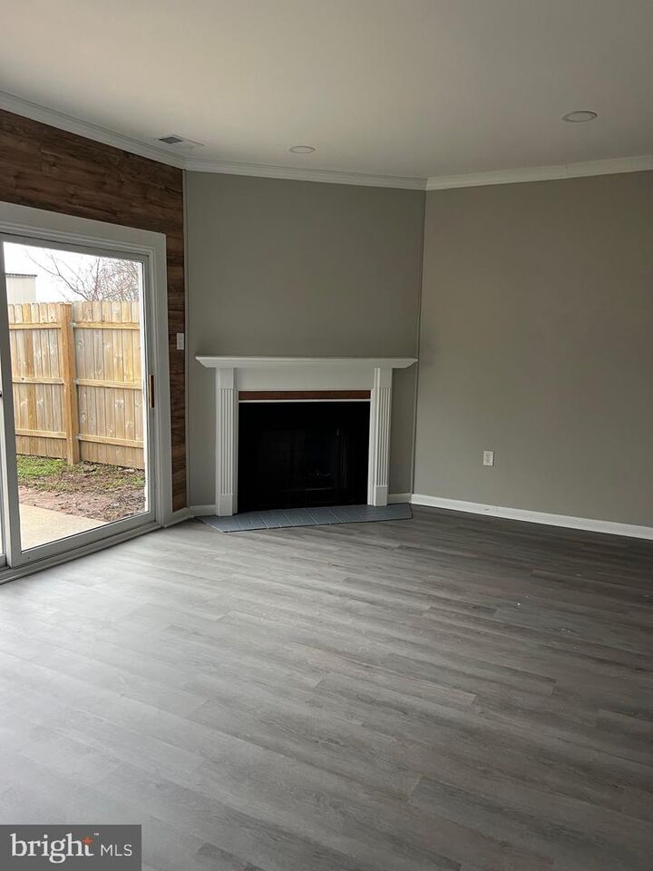 Property Photo: 406 Essexwood Court MD 21221