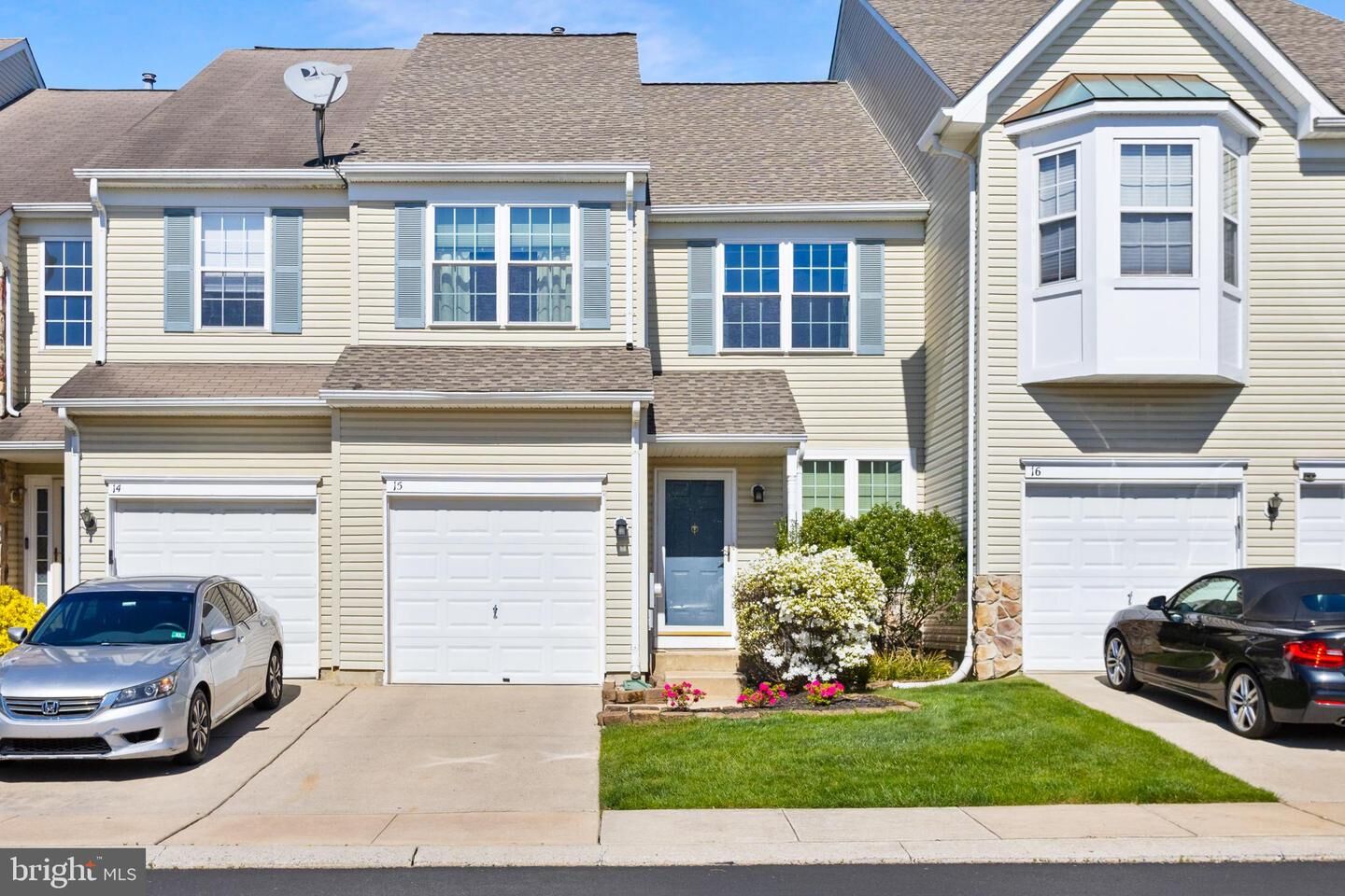 Property Photo: 15 Barclay Court NJ 08505