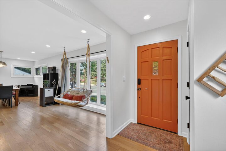 Property Photo:  2015 N Woodstock Street  VA 22207 